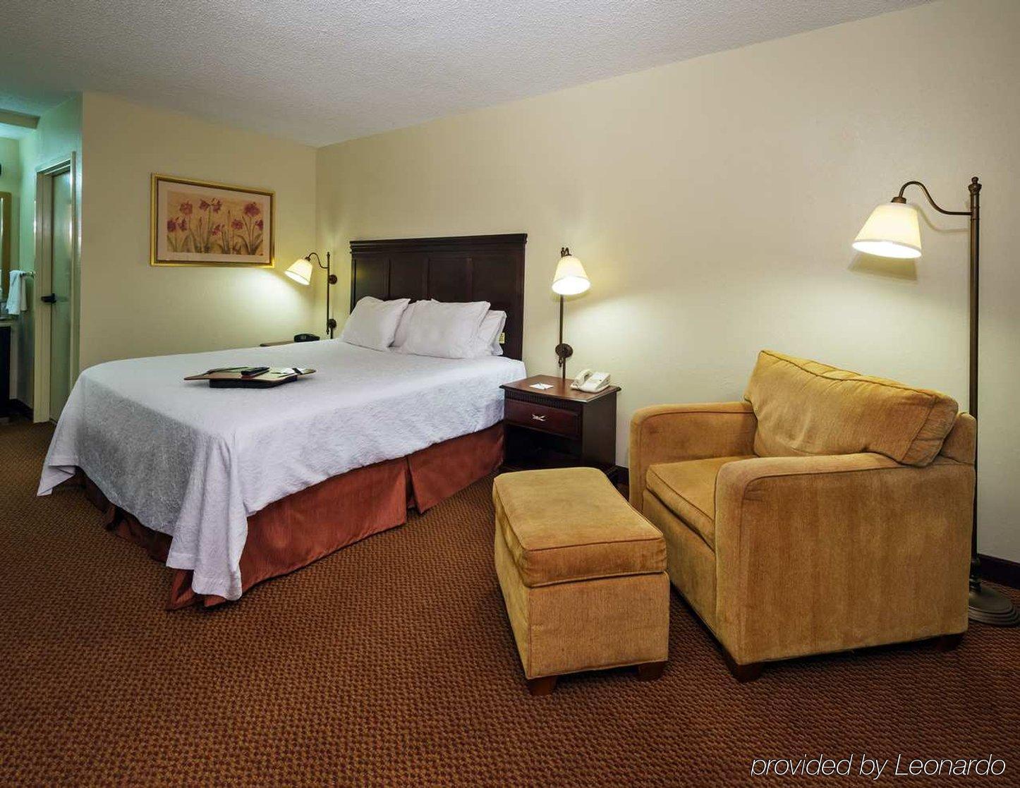 Red Roof Inn Tupelo Rum bild